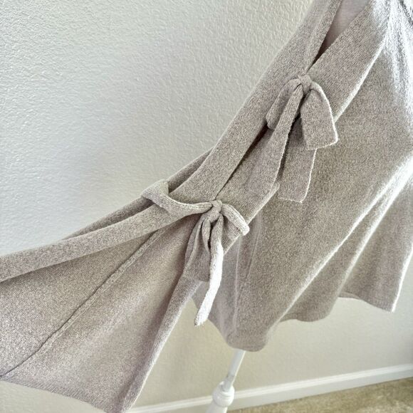 Mustard Seed Gray Thin Knit Sweater Size Medium Oversized Pullover Top Tie Arms - Picture 4 of 12